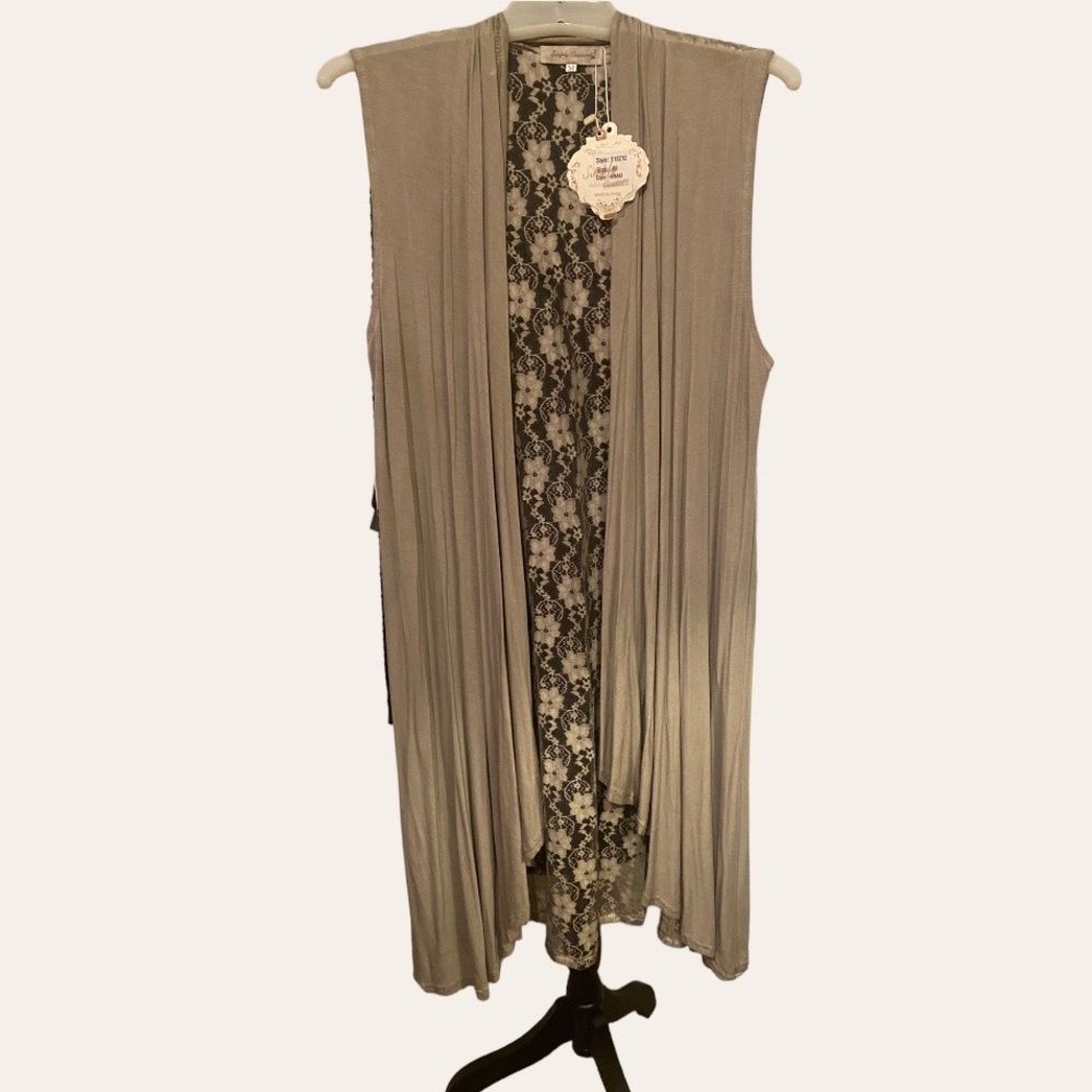 NWT Cotton and Lace Cardigan